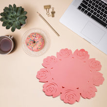 Multifunctional rose placemat for plate and cup with circular shape